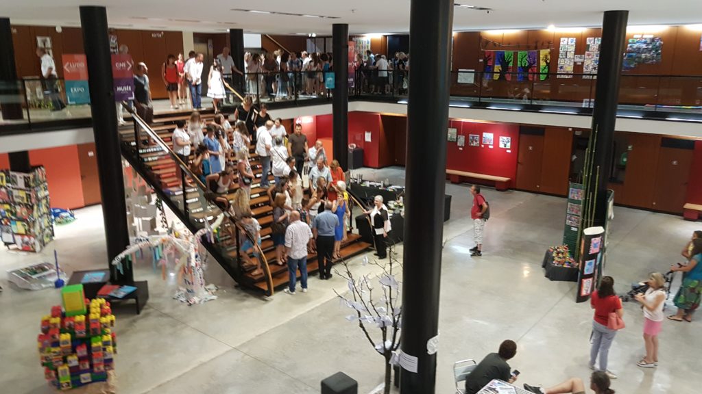 RG30 ET VOUS : Expo Pont du G’Art "Comme un arbre dans ma vie …" 2018 06 21 19.25.14