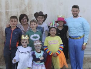 Spiderman et la Reine des Neiges se sont invités au Centre de Loisirs ! Carnaval à Aramon 2019 (c) Aramon
