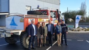 Deux pompières de Beaucaire au départ du Rallye Aïcha des Gazelles Séverine et Amélie (Les Roll Over)