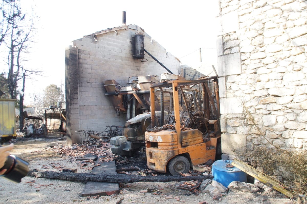 Exploitation Bonnard après l'incendie ©RD Exploitation Bonnard après l'incendie ©RD