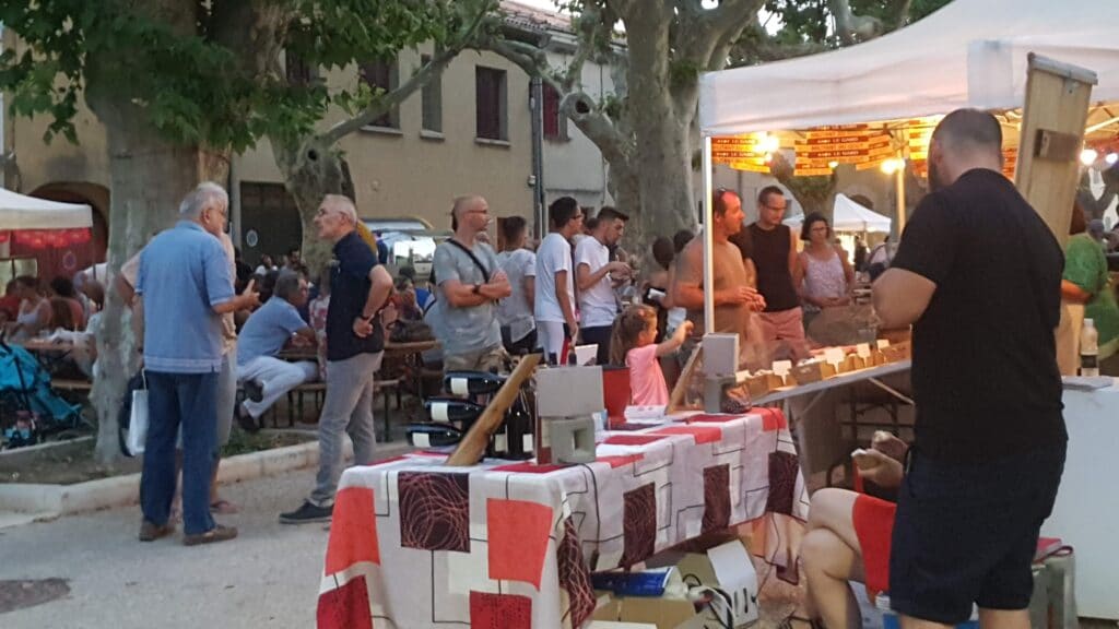 Marché Nocturne 2019 à Domazan ©Radio RG30