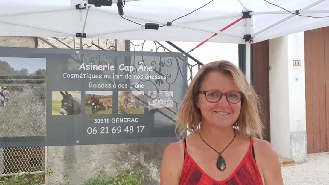 Ouverture du Marché Nocturne 2019 à Domazan Valérie Aniserie cap âne à générac ©Radio RG30