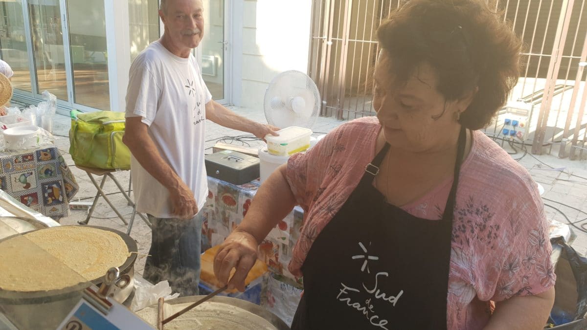 Nadia Vidal et ses crêpes à la farine de châtaigne ©Radio RG30