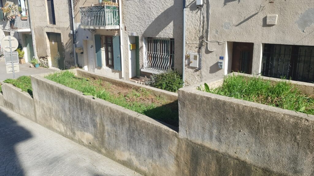 Montfrin Operations Jardinieres Partagees
