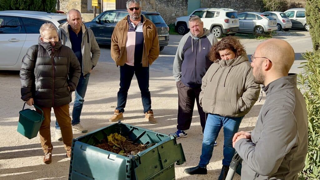Participez a une formation sur le compostage et repartez avec votre composteur offert